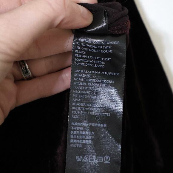 Anthropologie Maeve Karina Wine Luxe Velvet Button Down Blouse 8 NYE Holiday - Picture 5 of 8